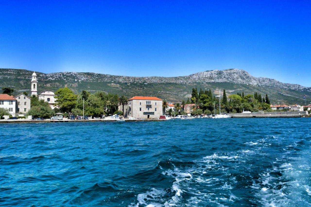 Nikolic * Kaštela